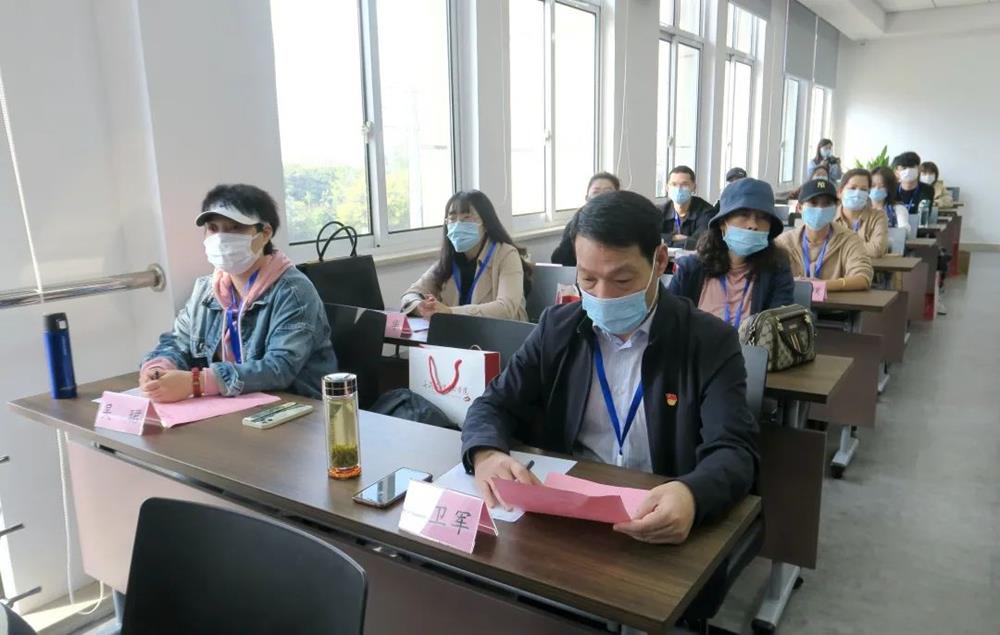 71b5eeba147f431780ebb025d3343b65.jpg 71b5eeba147f431780ebb025d3343b65.jpg