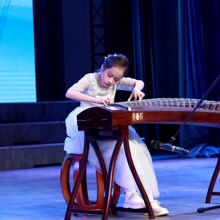 958459bb39354543950b298b9f155ec8.jpg 958459bb39354543950b298b9f155ec8.jpg