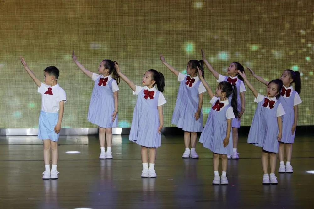 9a1abd6f1b7f49a9af123dd548a35497.jpg 9a1abd6f1b7f49a9af123dd548a35497.jpg