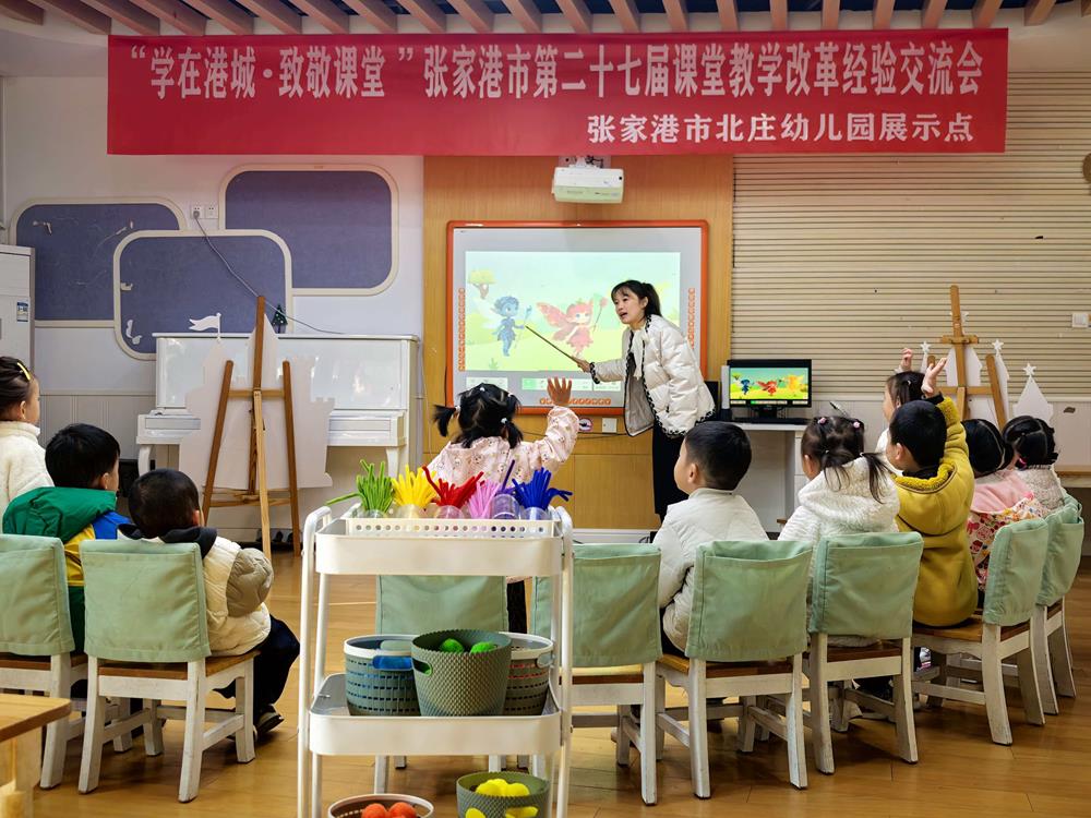 afa0e192899d46358a436eaec805a998.jpg