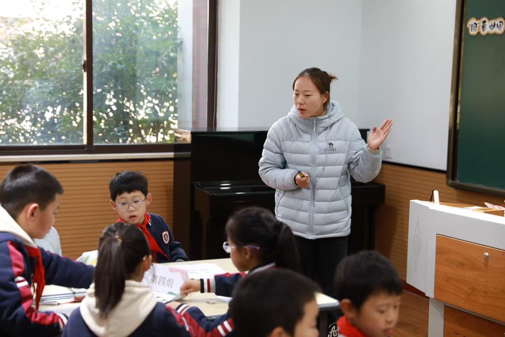 015bfe1cfa68456eb9496c29417dc033.jpg