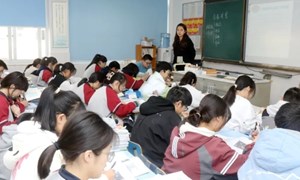 李明月（乐余高级中学）—地理：《气象灾害》