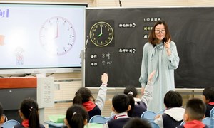 周洁（暨阳实验小学）——数学：《认识时分》