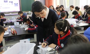 陈浩宇（实验小学东校区）——科学：《食物在口腔里的变化》