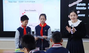 陈梓妍（张家港市白鹿小学）—外语：《融合阅读5A Unit6 My e-friend》