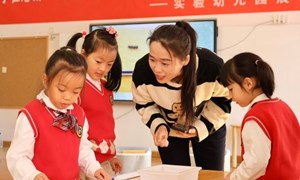 顾柯（张家港市滨湖幼儿园）—大班科学：《好玩的玻璃珠》