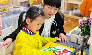 刘娟（南丰幼儿园）——大班区域游戏：《遇见秋天》