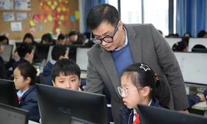 韩光（张家港市白鹿小学）—信息科技：《算法：枚举》