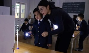 盛敏捷（景巷幼儿园）——科学《影子大作战》