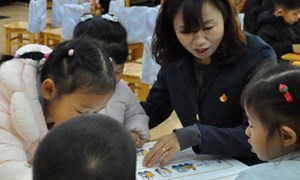 杜娟（北庄幼儿园）——中班数学：《去游乐场》