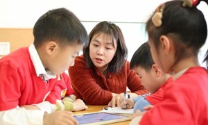 陆璟瑜（花园浜幼儿园）—大班社会：《唐朝的一天》