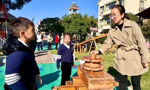 陆婷婷（张家港市新南幼儿园）—大班户外建构：《秋日乐园》