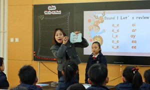 赵英（港区小学）—英语：《Unit4 This is my friend(Extended writing)》