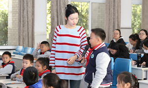 朱雨轩（张家港外国语学校）—语文：《一定要争气》
