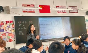 余娟（常青藤实验学校）—语文：《数智时代语文教学的“诗性浸润”与“理性建构”》