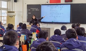 陆安庆（凤凰高级中学）——数学：《直线方程的正设和反设》